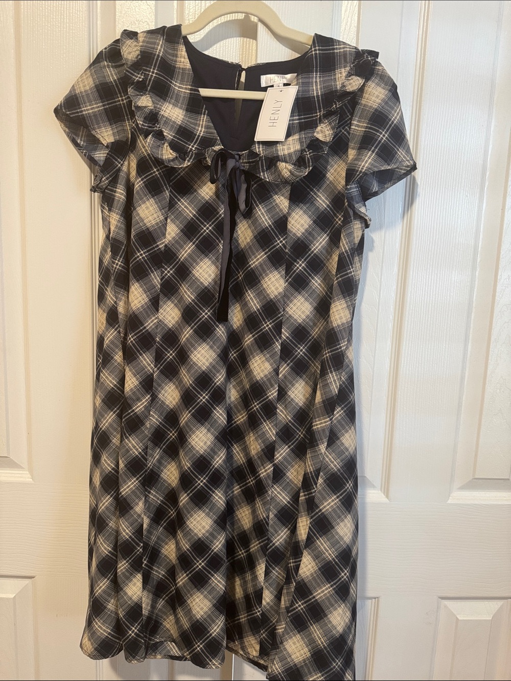 Plaid Ruffle Collar Dress in Navy and White